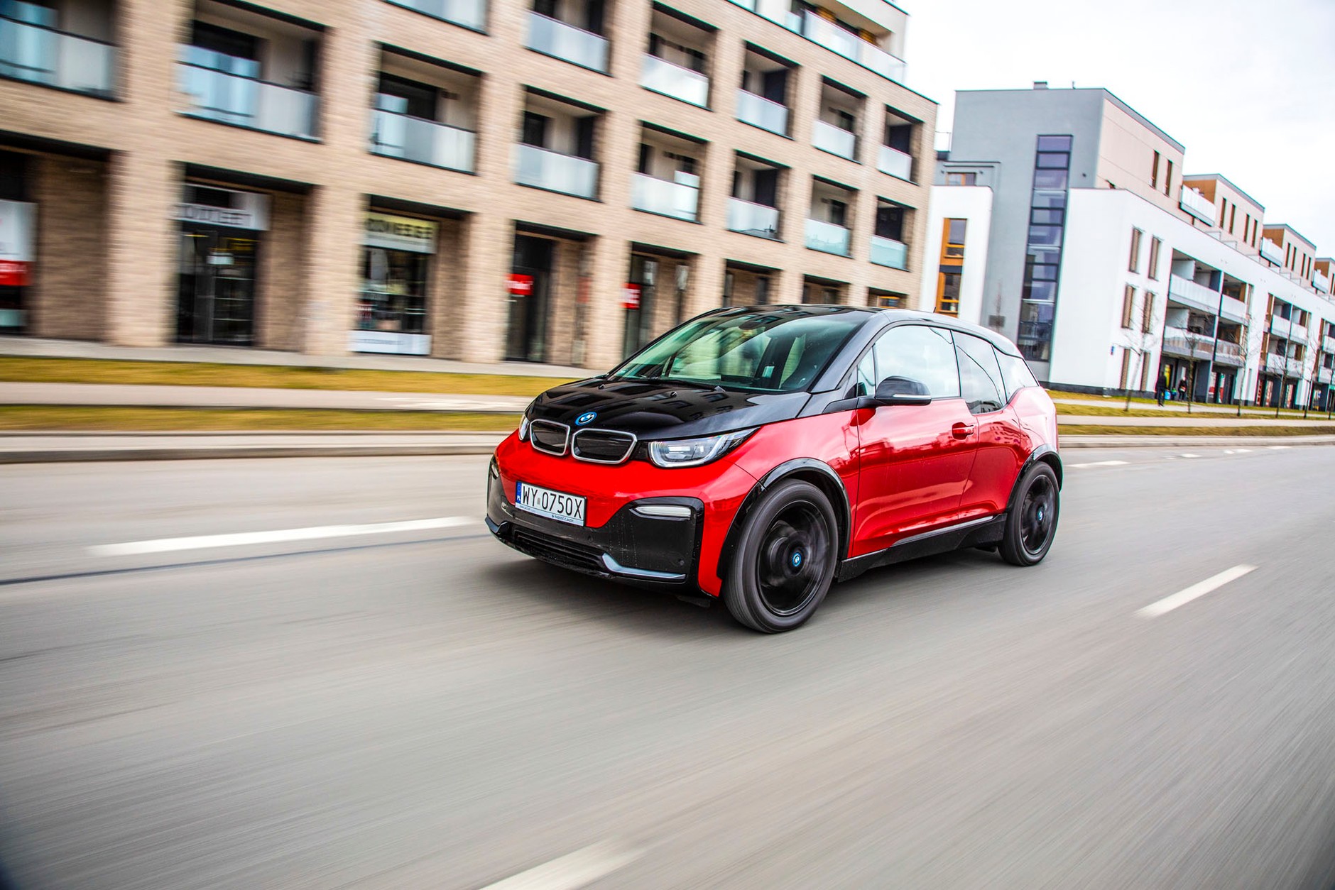 BMW i3s - frajda z jazdy "elektrykiem"?