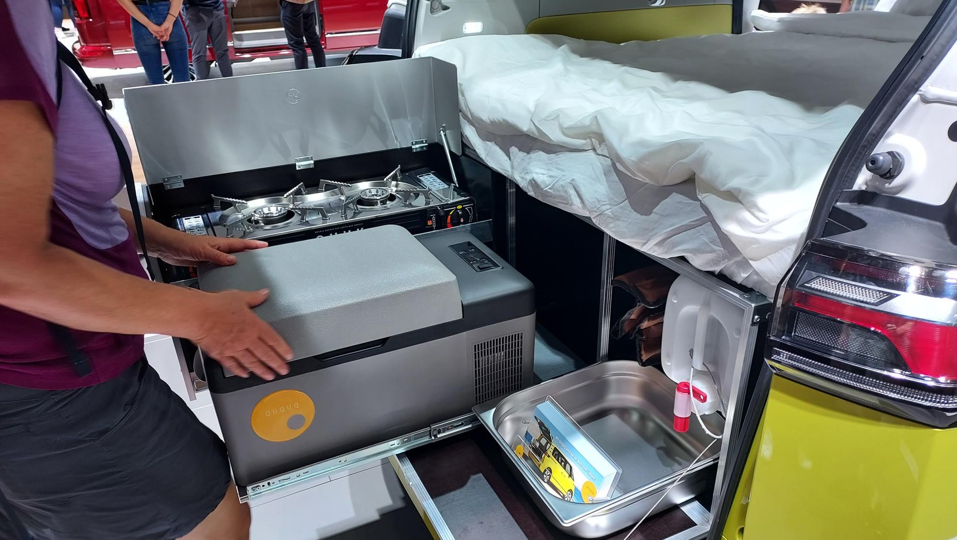 Caravan Salon 2023. Volkswagen ID.Buzz