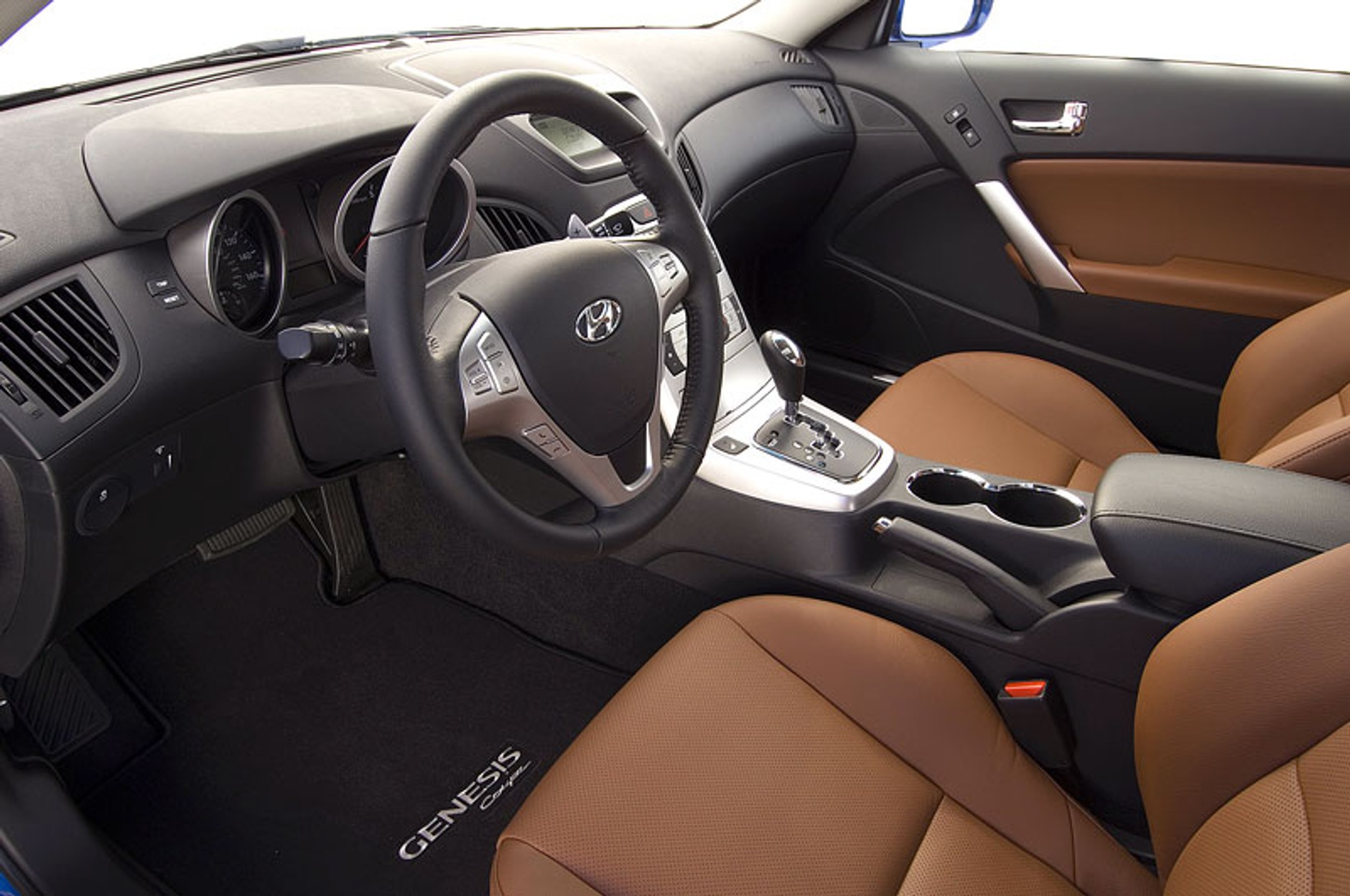 Chicago 2009: Hyundai Genesis Coupe R-Spec