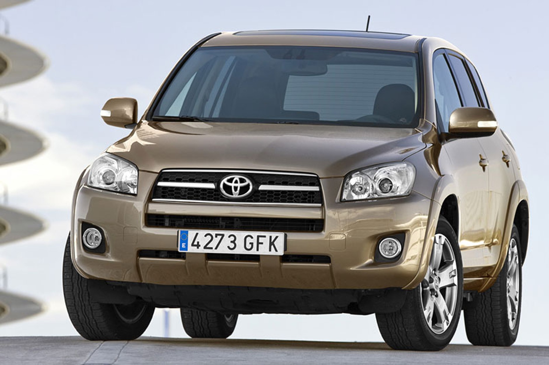 Bolonia 2008: Toyota RAV4 po faceliftingu