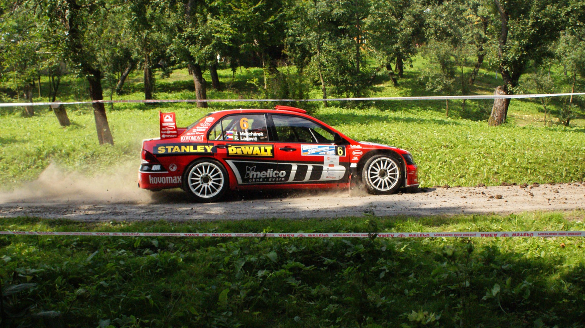 Peugeot 207 S2000 podwójnym triumfatorem