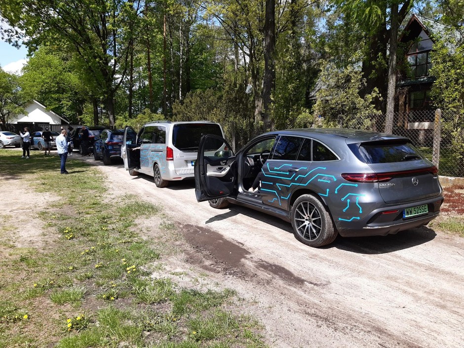 Mercedes EQ Tour