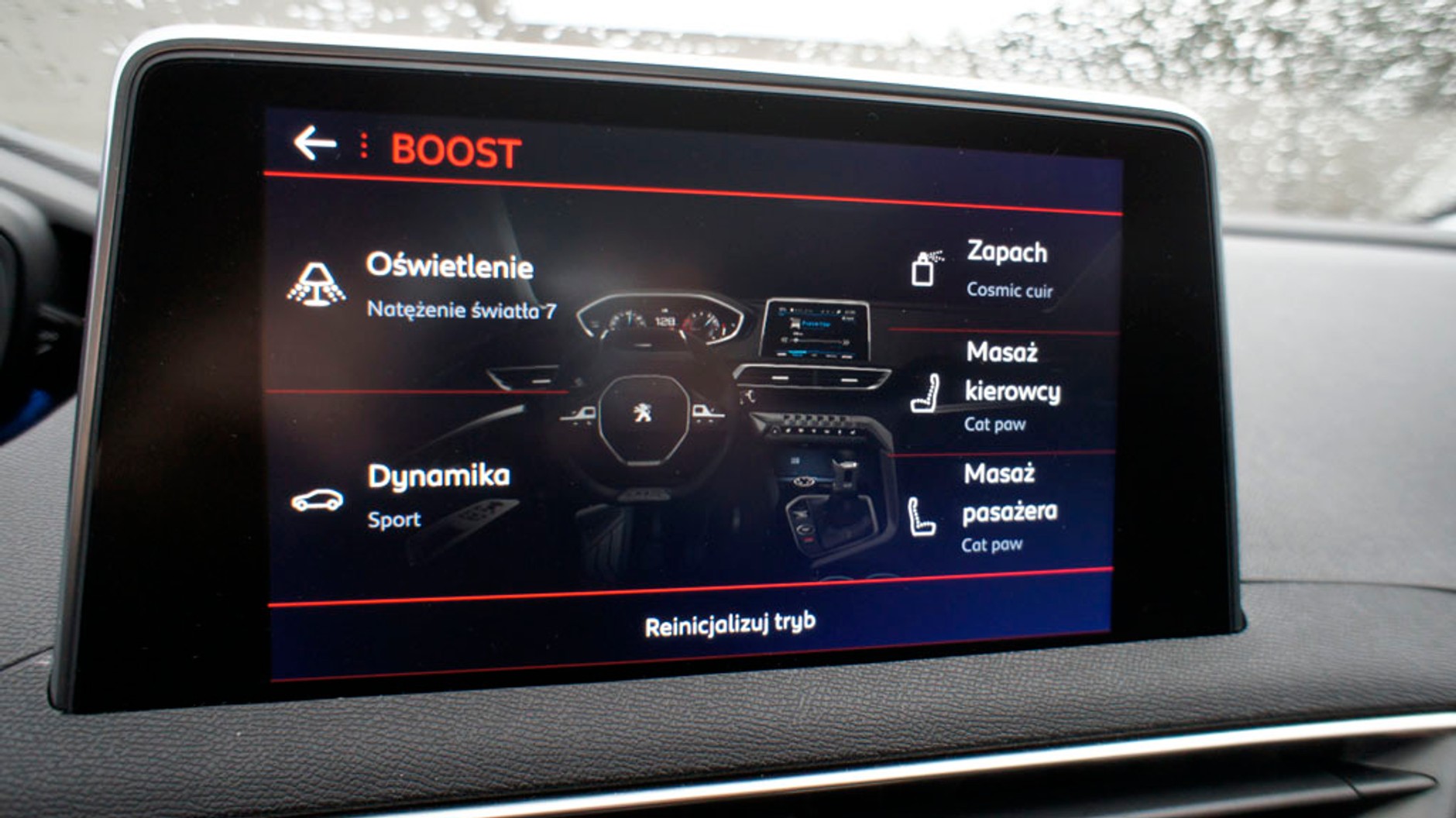 Peugeot 3008 - SUV, który chce być smart