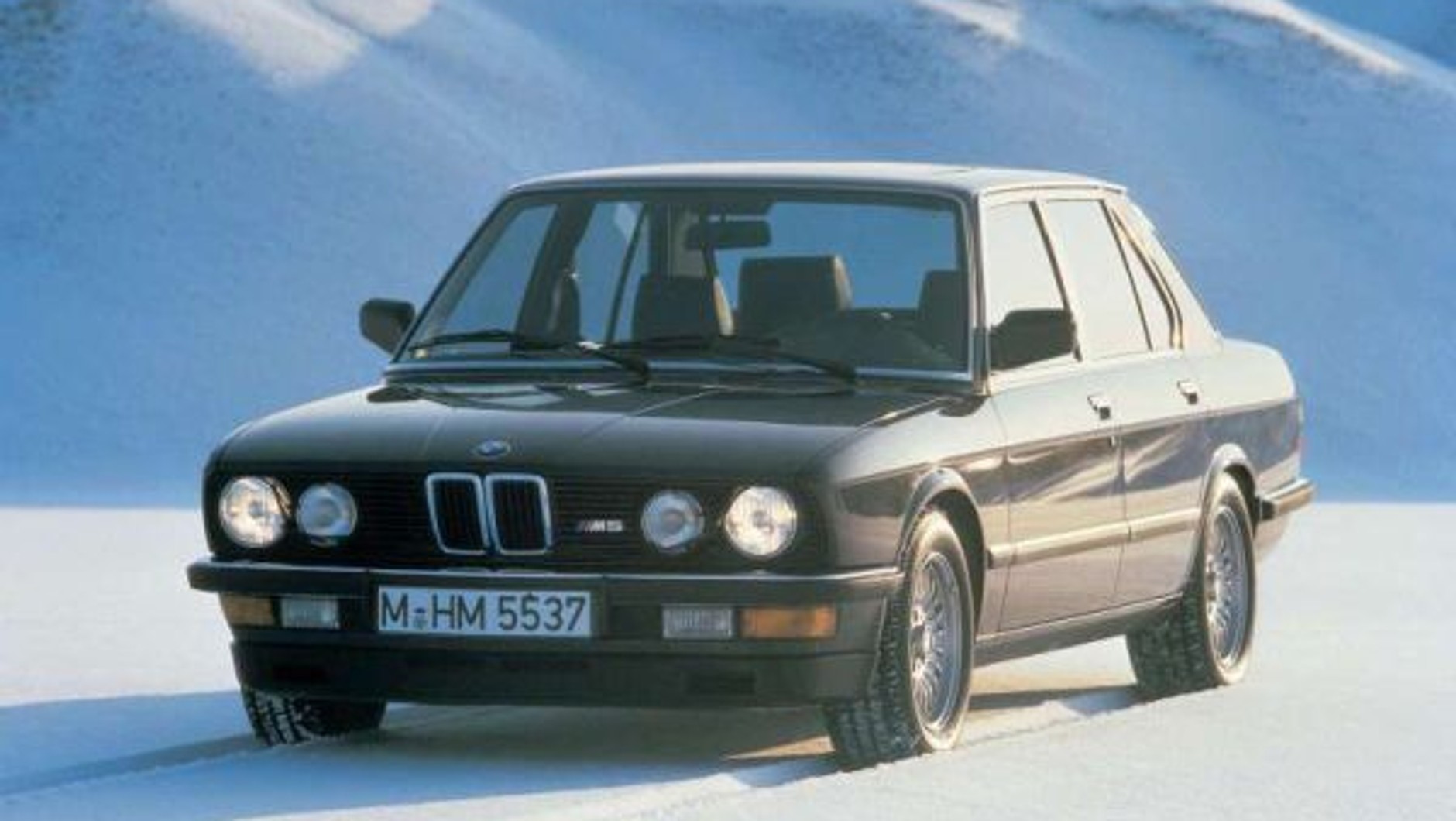 BMW E28 M5