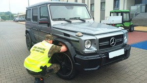 Próbował przekroczyć granicę z Ukrainą. Musiał oddać auto warte 600 tys. zł