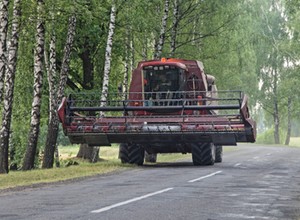 Zderzył się z kombajnem. Miał polisę za 1000 zł, ubezpieczyciel zapłacił ponad milion