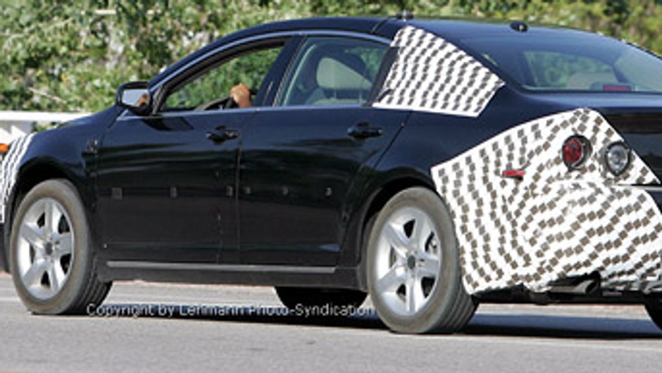 Zdjęcia szpiegowskie: nowy Chevrolet Impala