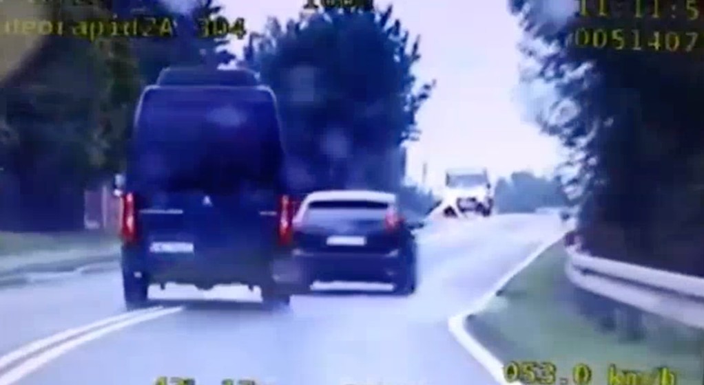 Kierowca busa szybko przekonał się, że pośpiech nie popłaca