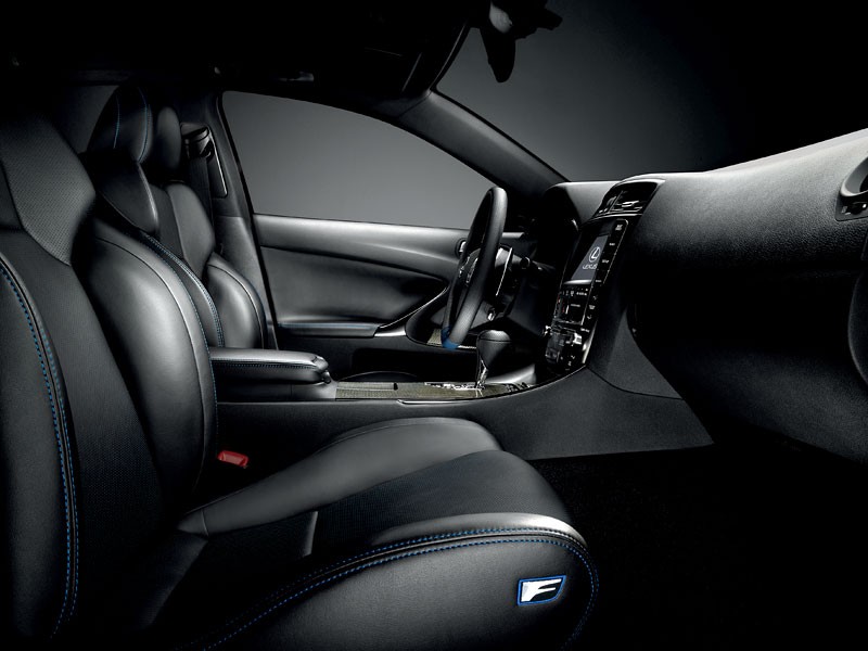 Lexus IS F też zmodyfikowany w Paryżu