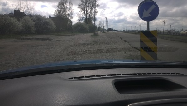 Jak prowadzi nawigacja w Dacii?