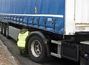Naczepa zaprowadziła Białorusina prosto na policję. Straż Graniczna była czujna