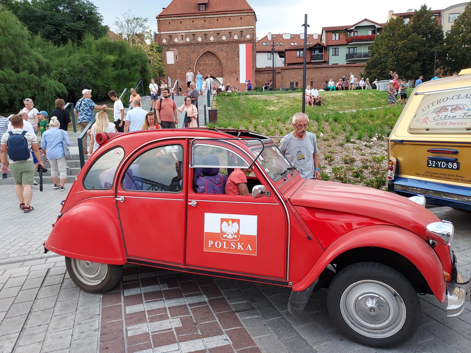 Zlot Citroenów w Toruniu