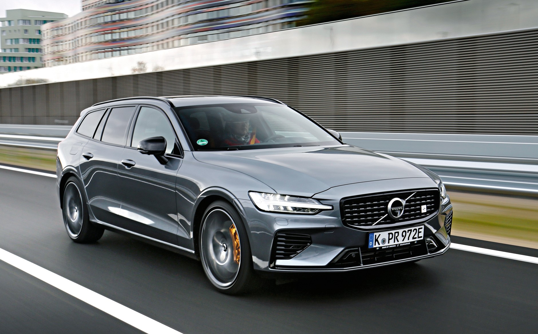 Volvo V60 T8 Polestar Engineered