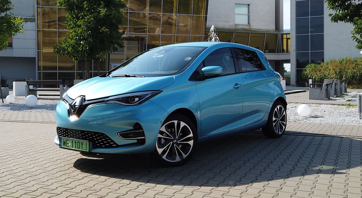 Renault Zoe - jeżdżę nim już dwa miesiące i nadal uważam, że auta elektryczne mają sens