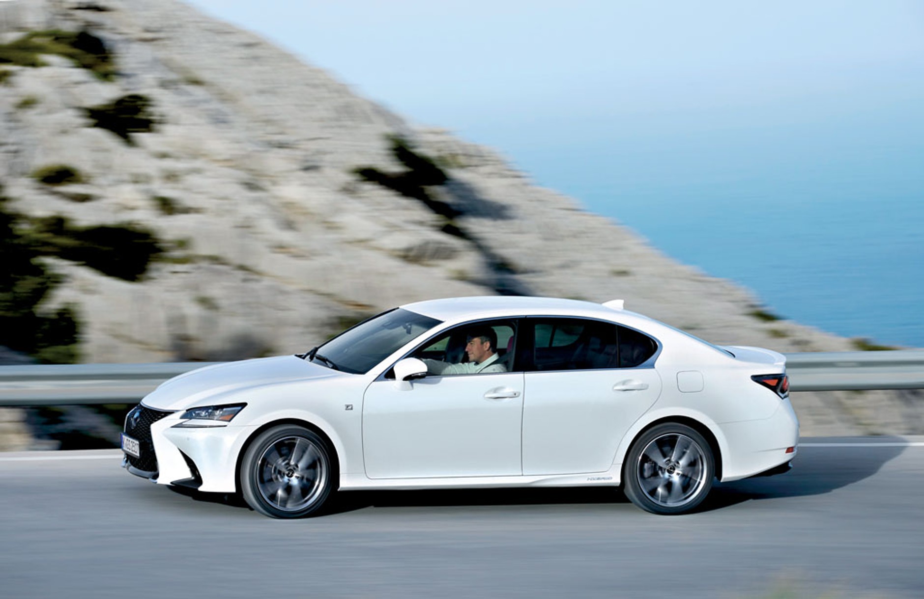 Lexus GS - limuzyna po liftingu