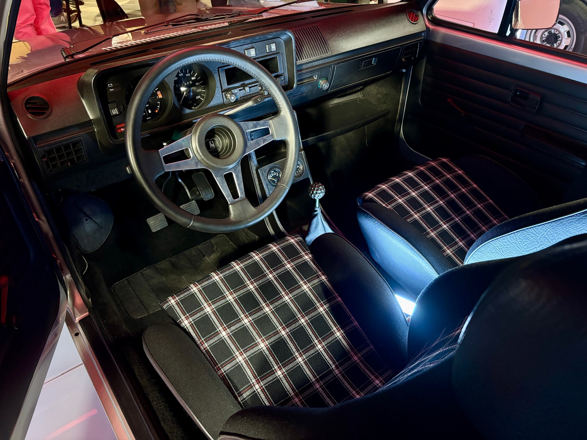 Volkswagen Golf GTI I