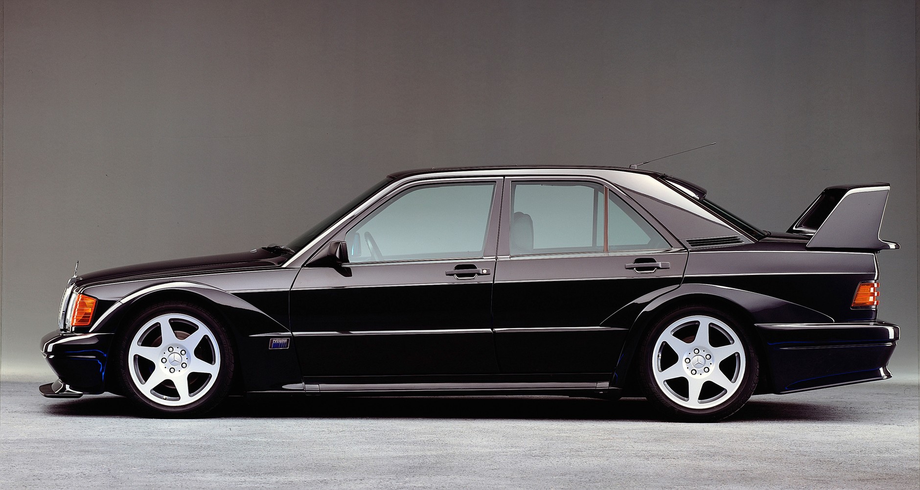 Wide body