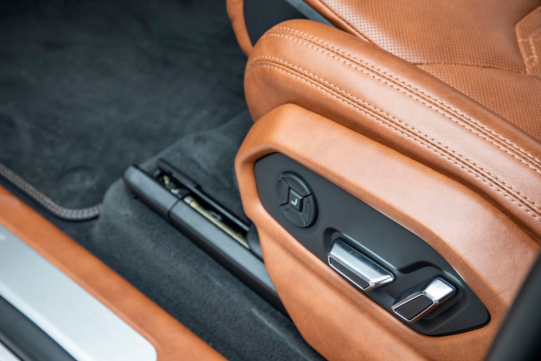 Lamborghini Urus - najdynamiczniej przyspieszający SUV na Ziemi