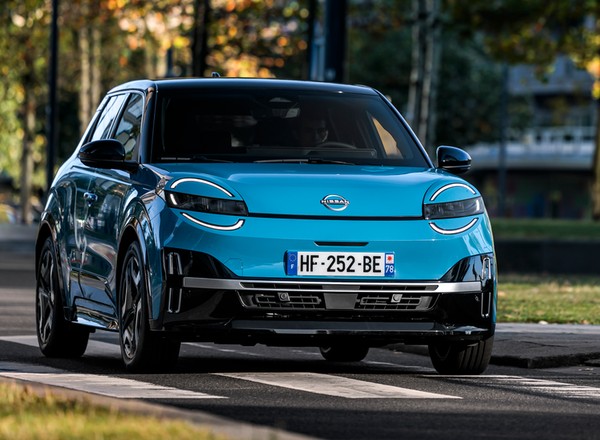 Jeśli podoba ci się Renault 5, ale boisz się francuskich aut: rusza przedsprzedaż Nissana Micra 