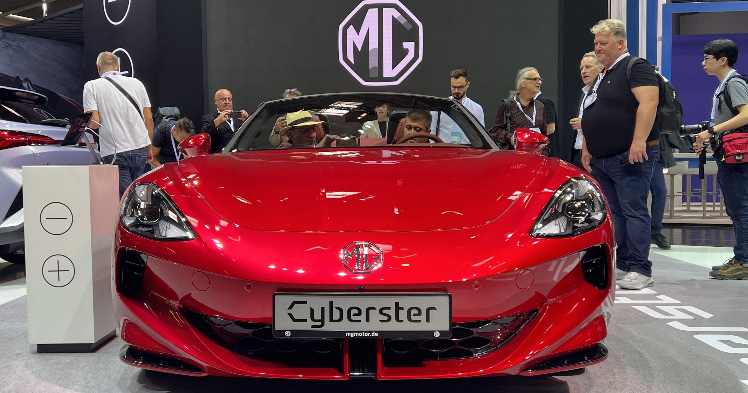 MG Cyberster na salonie IAA Mobility 2023 w Monachium