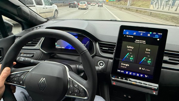 Renault Symbioz – ekodriving w mieście