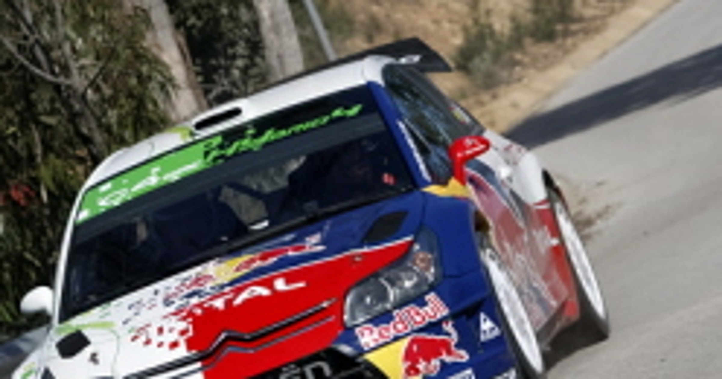 Citroën: C4 WRC HYbrid4 testowany na odcinkach specjalnych