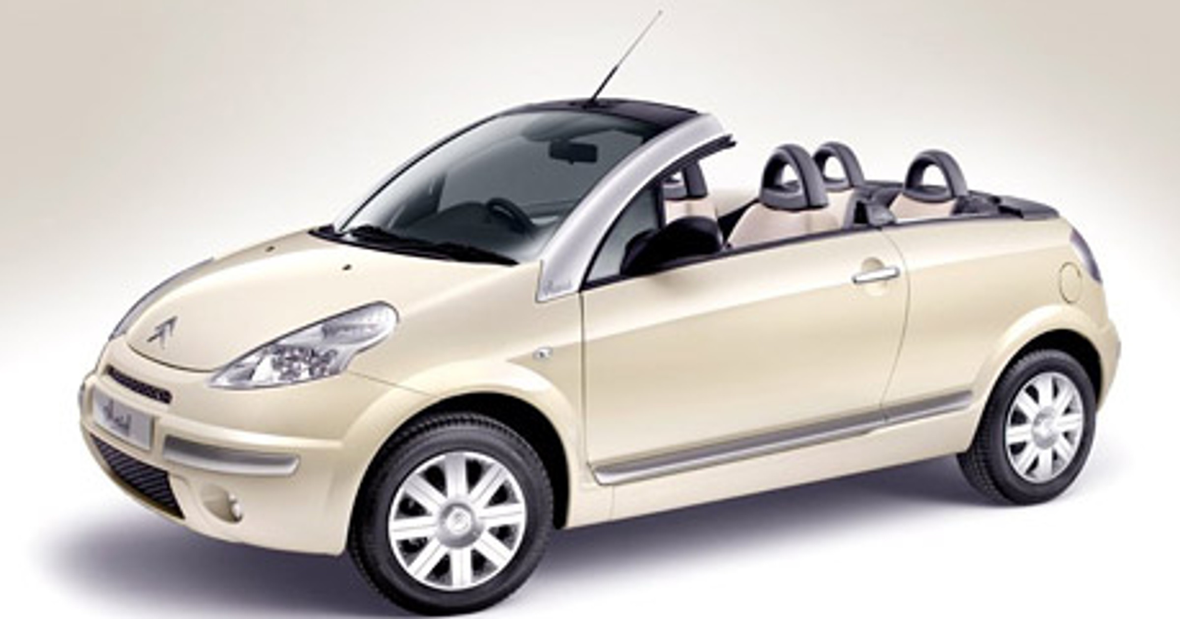 Specjalna edycja Citroen C3 Pluriel Latte.
