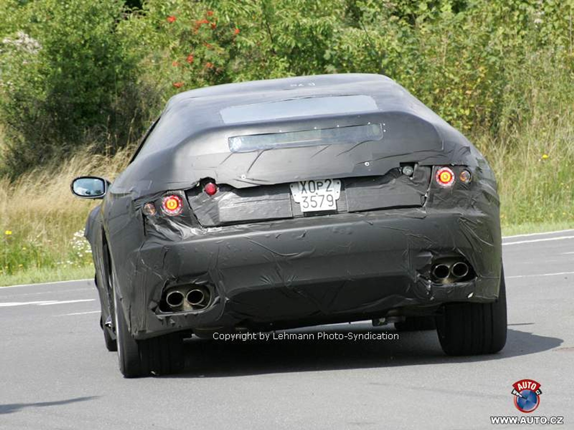 Zdjęcia szpiegowskie: nowe Maserati Coupe GT