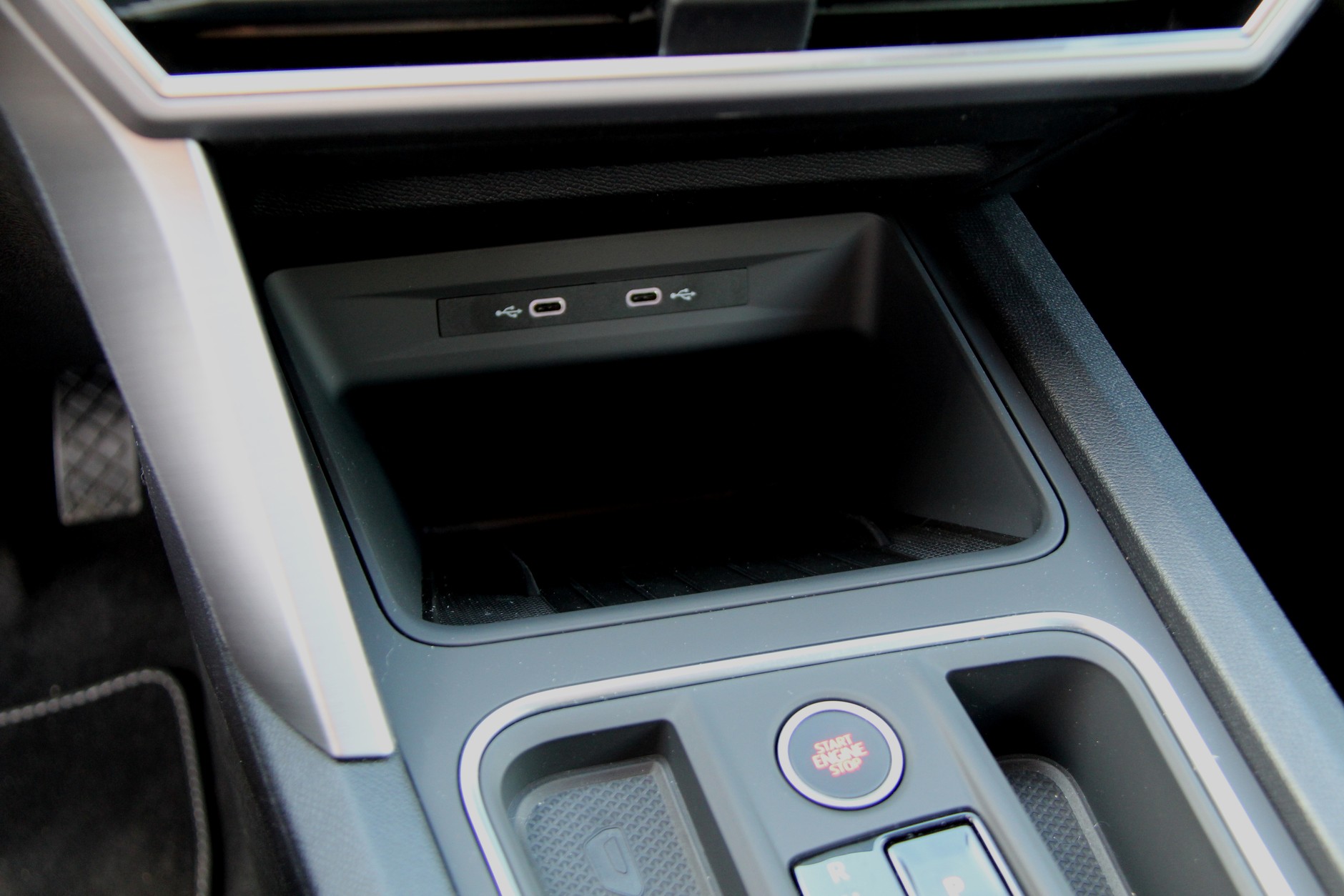 Seat Leon Sportstourer 1.4 e-Hybrid FR