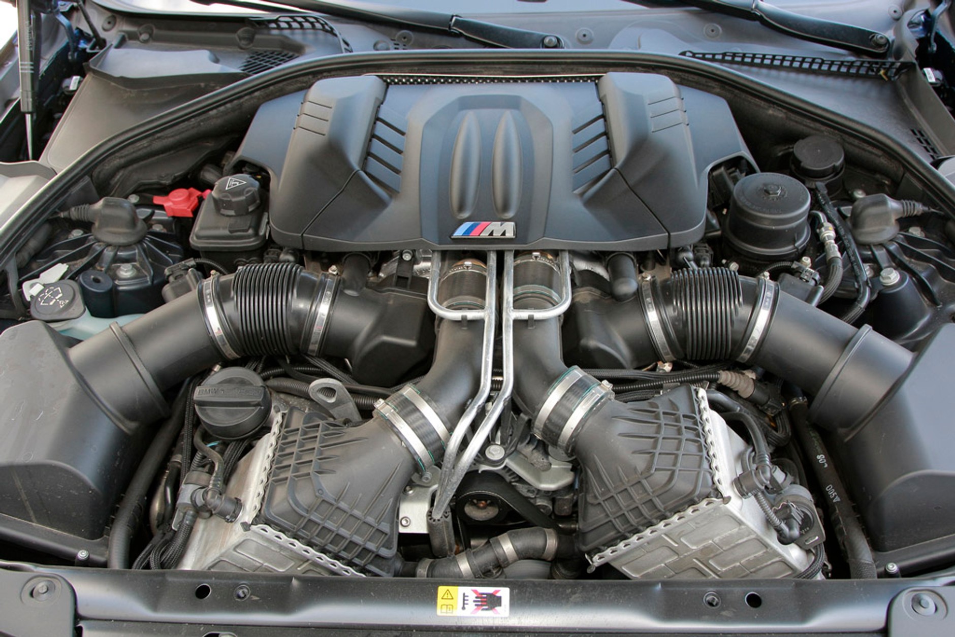 BMW M5: wirtuoz driftu i nie tylko