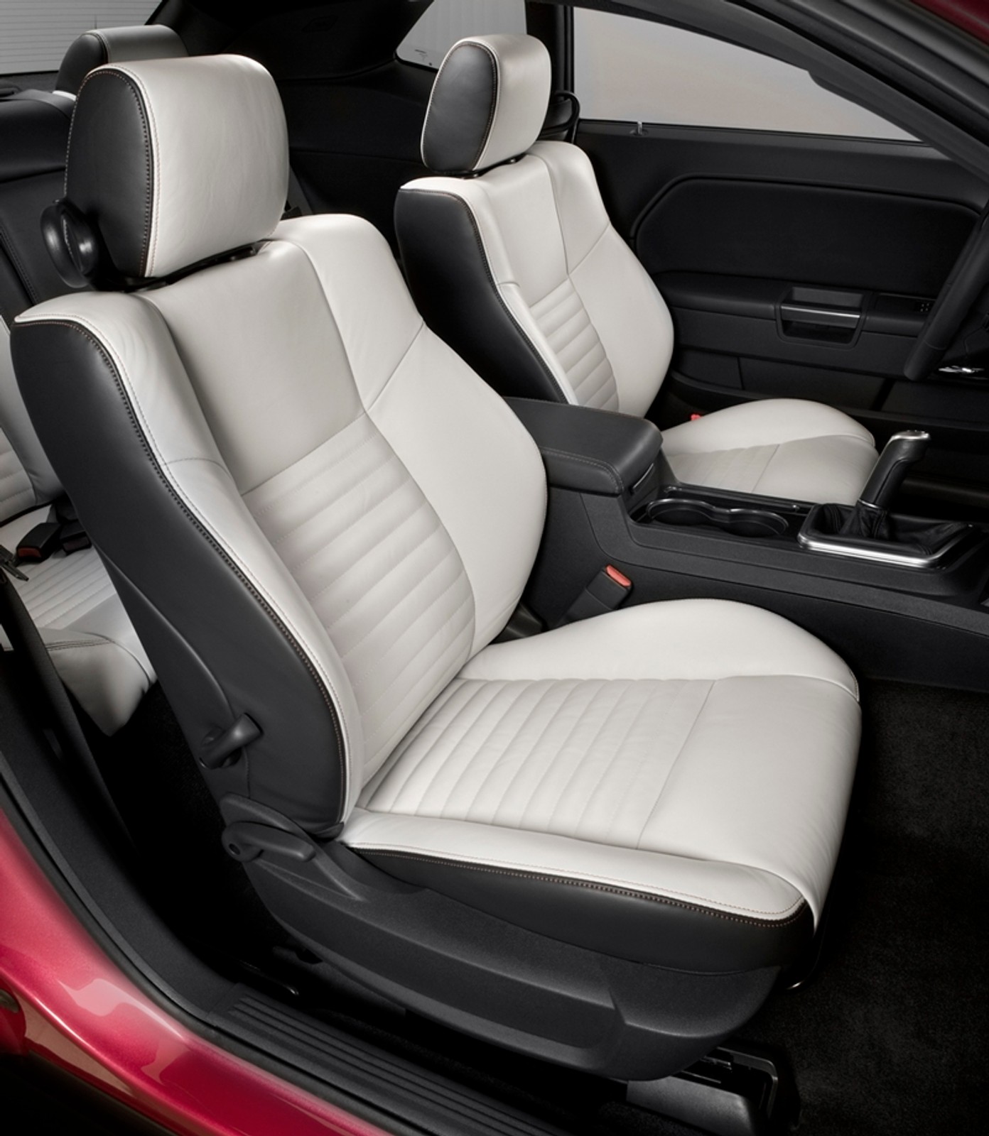 Dodge Challenger – czy jeździłaby nim Barbie?