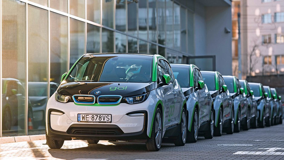 Używane auto elektryczne z wypożyczalni