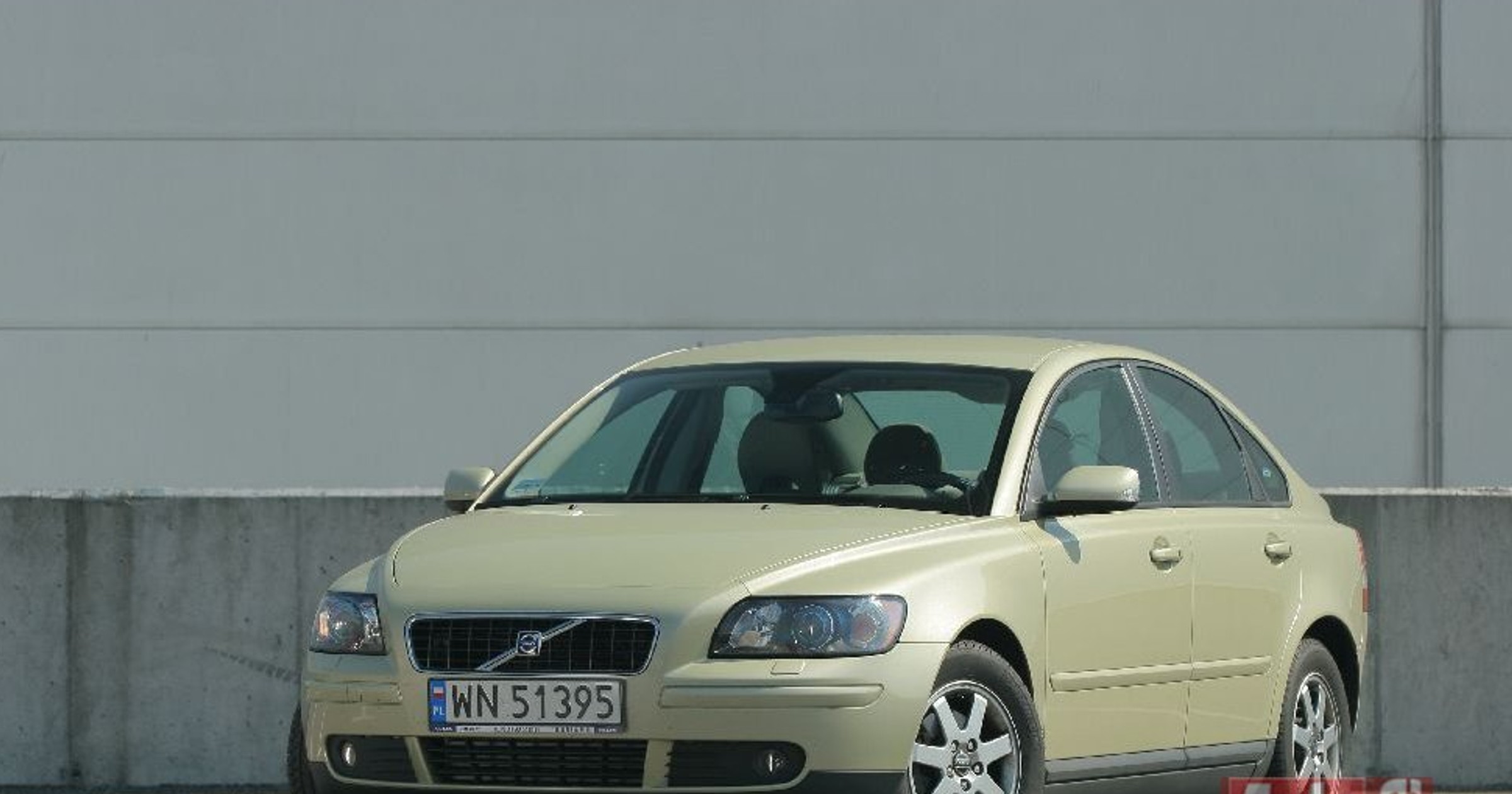 Volvo S40