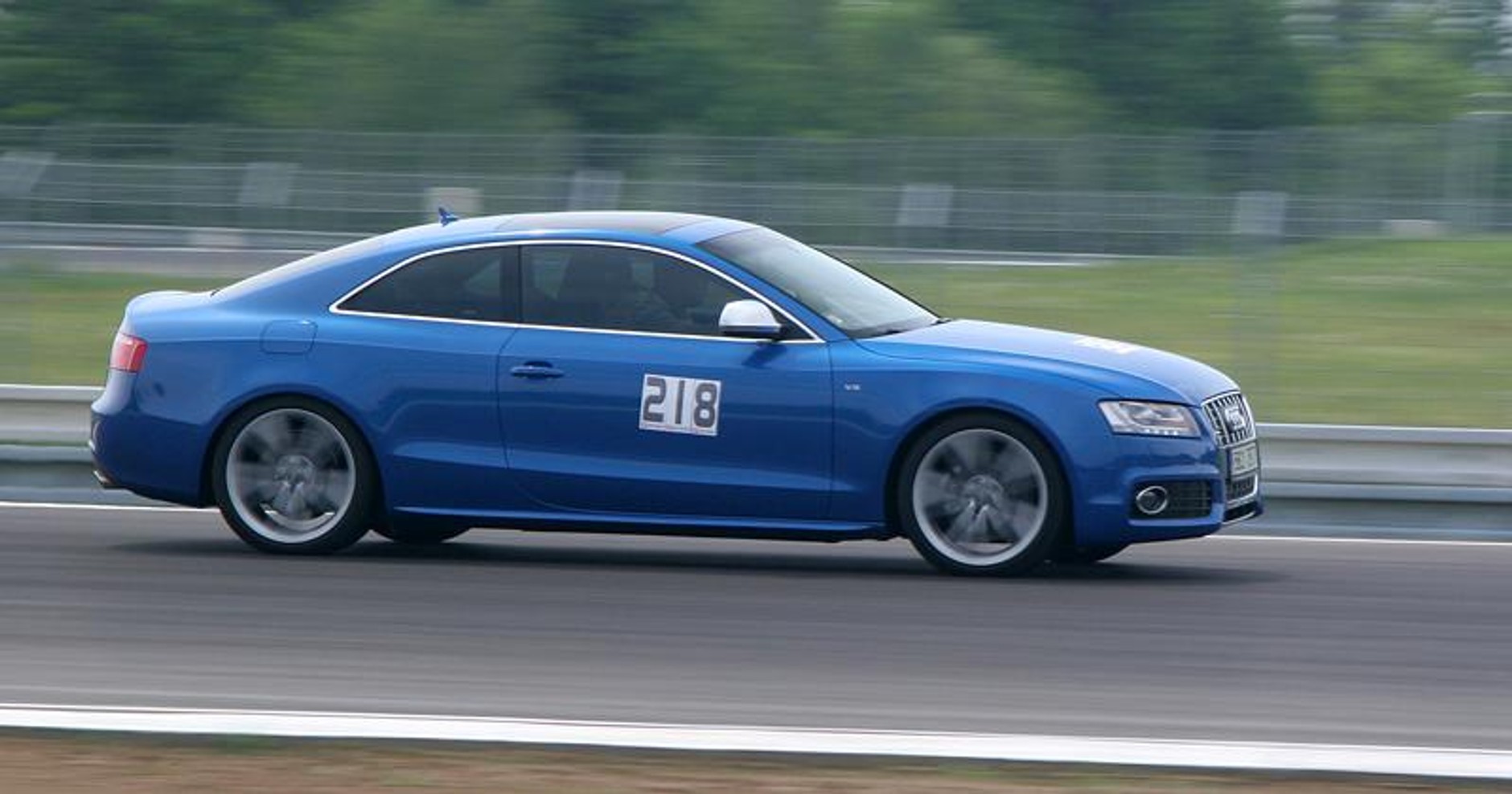 Brno: spotkanie klubu najszybszych (fotogaleria)