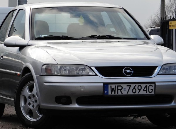 Opel Vectra B. Opinie i test używanego