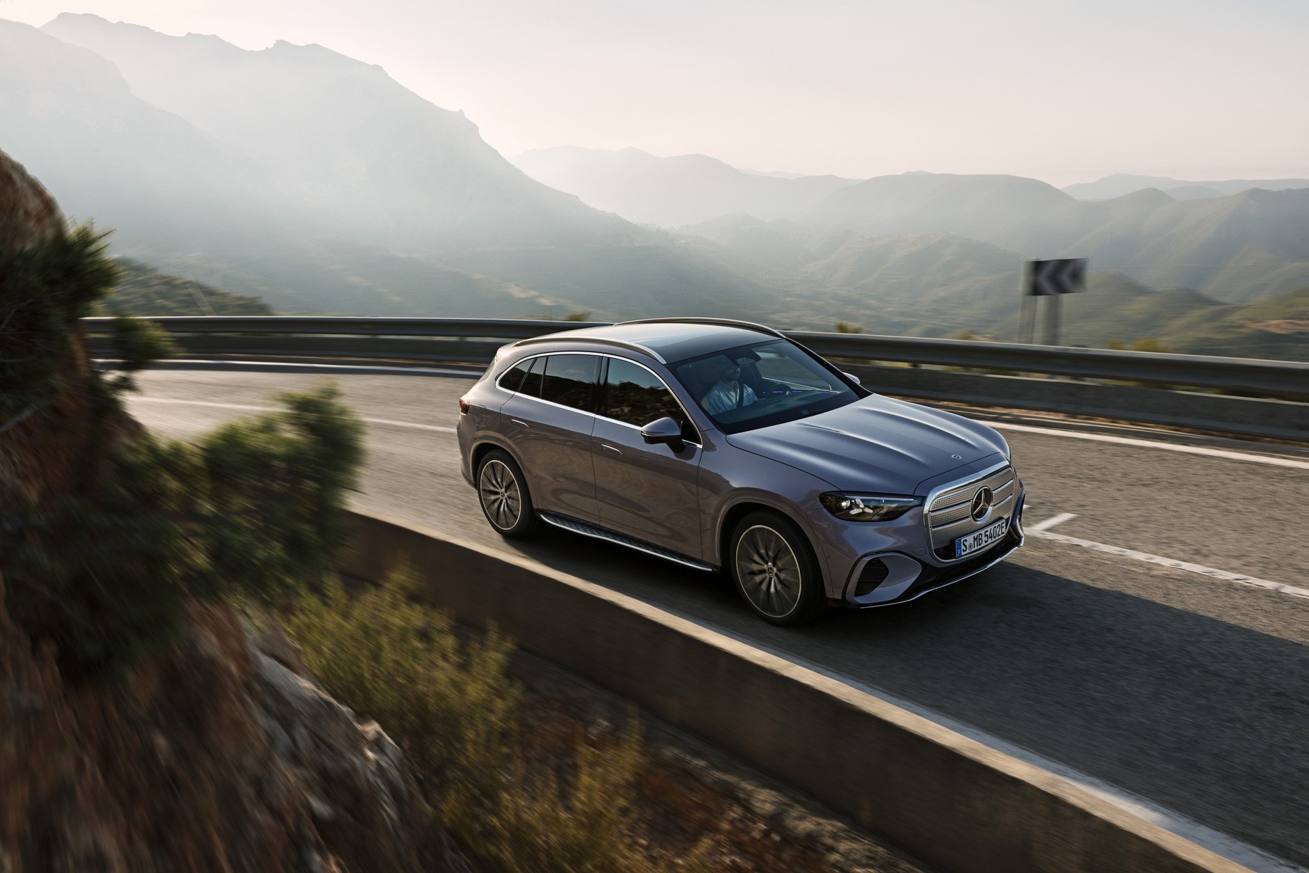 Elektryczny Mercedes-Benz GLC z technologią EQ