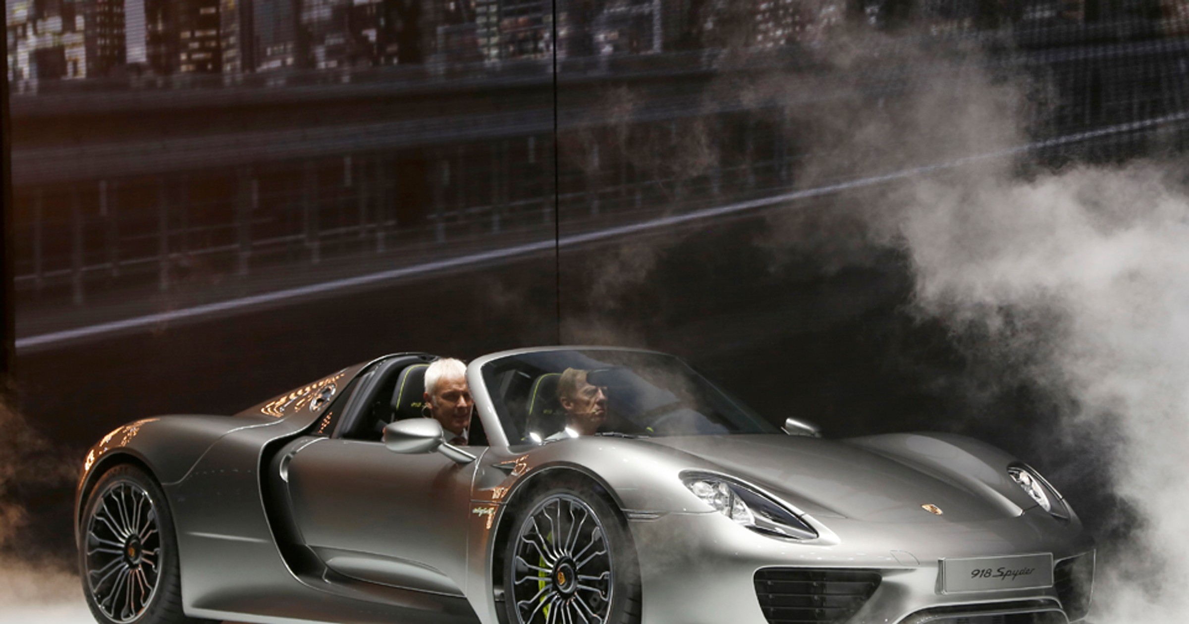 Nowości Porsche na 3 salonach