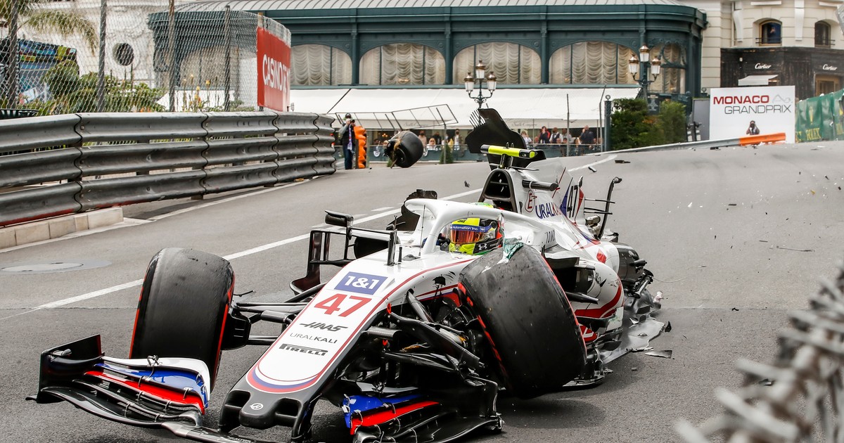 Spektakularne wypadki w Formule 1 wciąż się zdarzają, ale od lat nie doszło do tragedii. Kiedyś było zupełnie inaczej