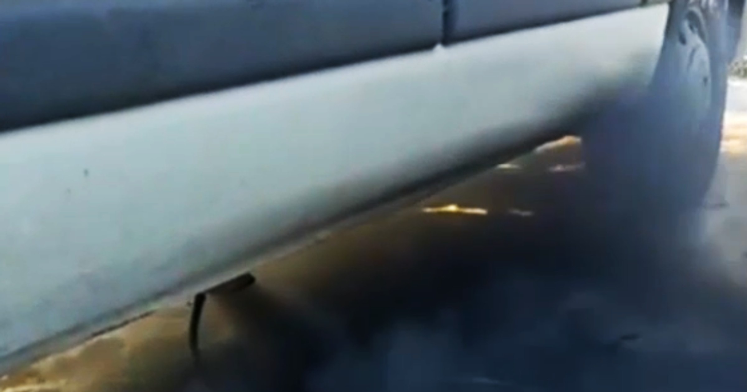 Policjanci z Świdnicy zatrzymali kierowcę zanieczyszczającego powietrze