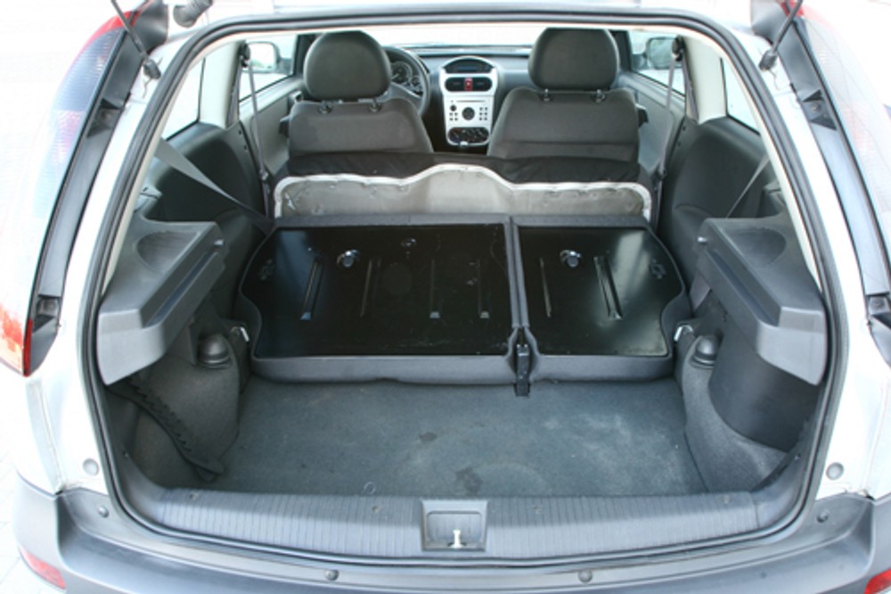 Używany Opel Corsa C 1.2 - Zalety przeważają