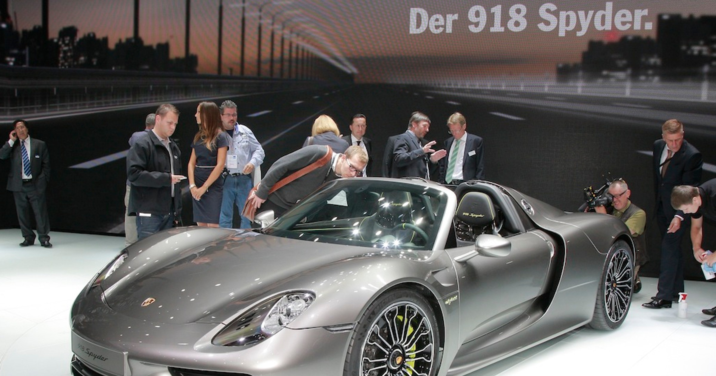 IAA 2013: Porsche 918 Spyder – hybrydowy superbolid