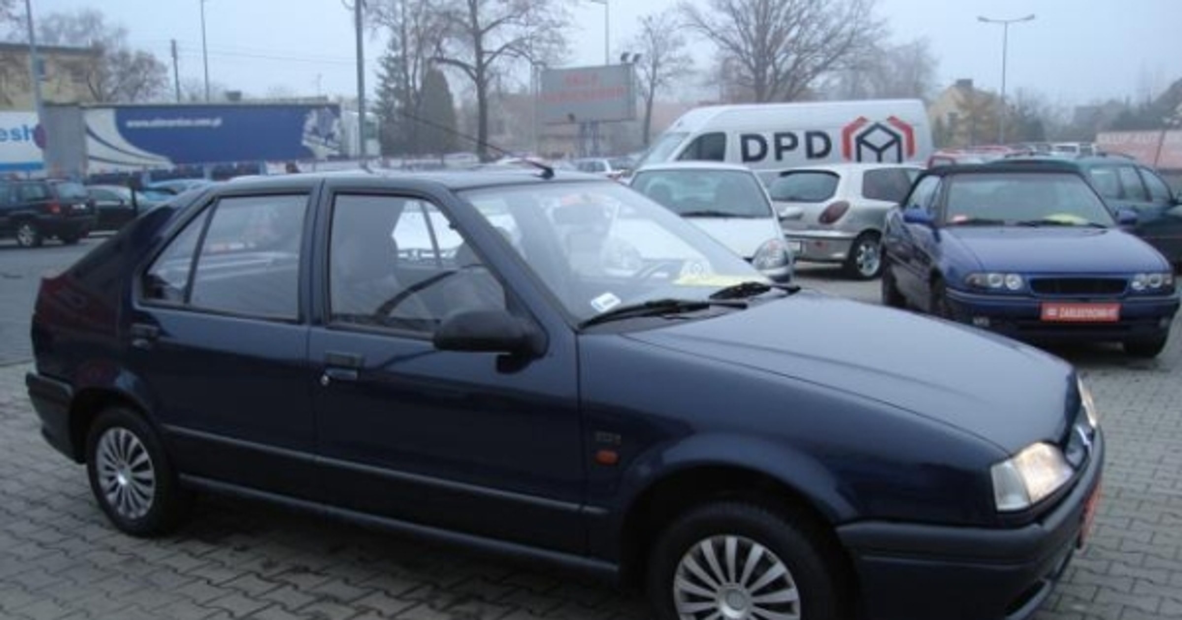 Renault 19