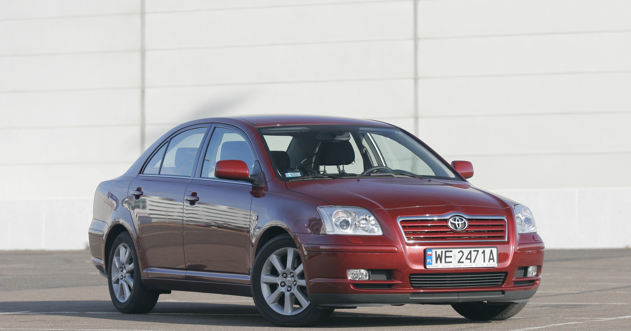 Totota Avensis