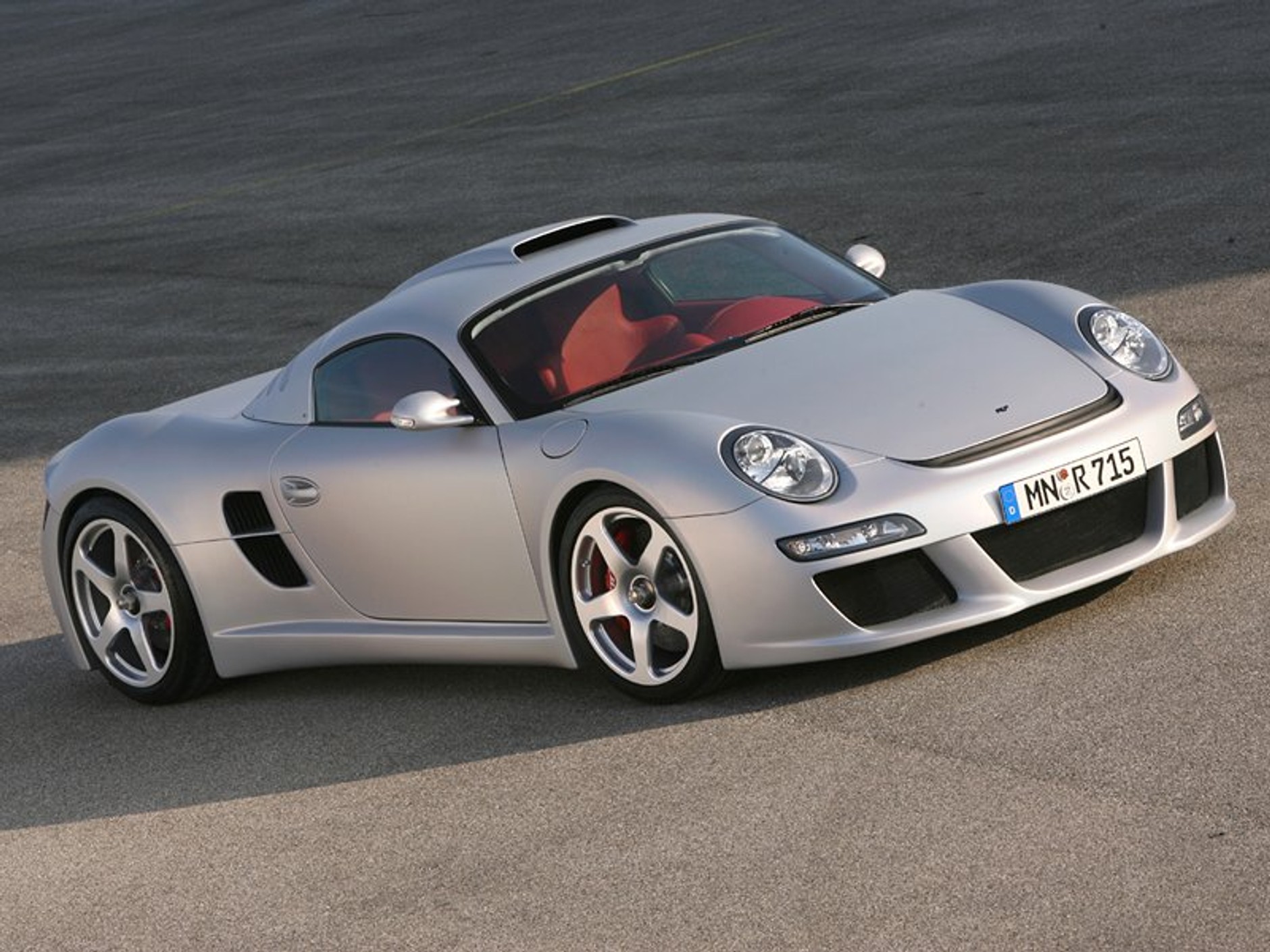 Ruf CTR 3: nowy sportowiec z 700 końmi