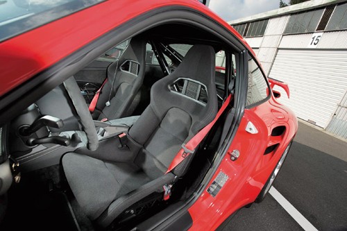 Porsche GT2 kontra Ferrari Scuderia - Zew prędkości