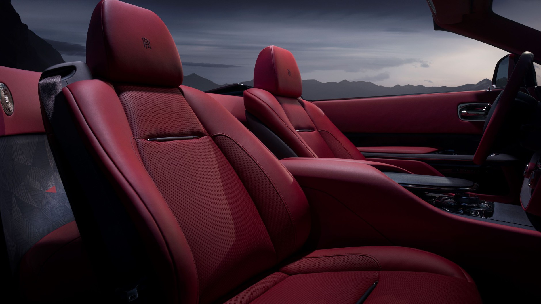 Rolls-Royce La Rose Noire Droptail (2023 r.)