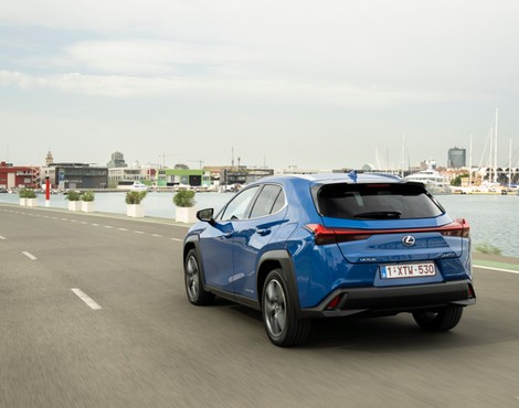 Lexus UX
