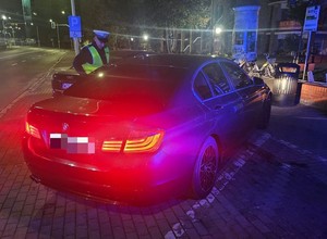 Policjanci z Ostrołęki sprawdzali w zasadzie tylko dwie rzeczy. Dowody rejestracyjne "leciały" jeden po drugim