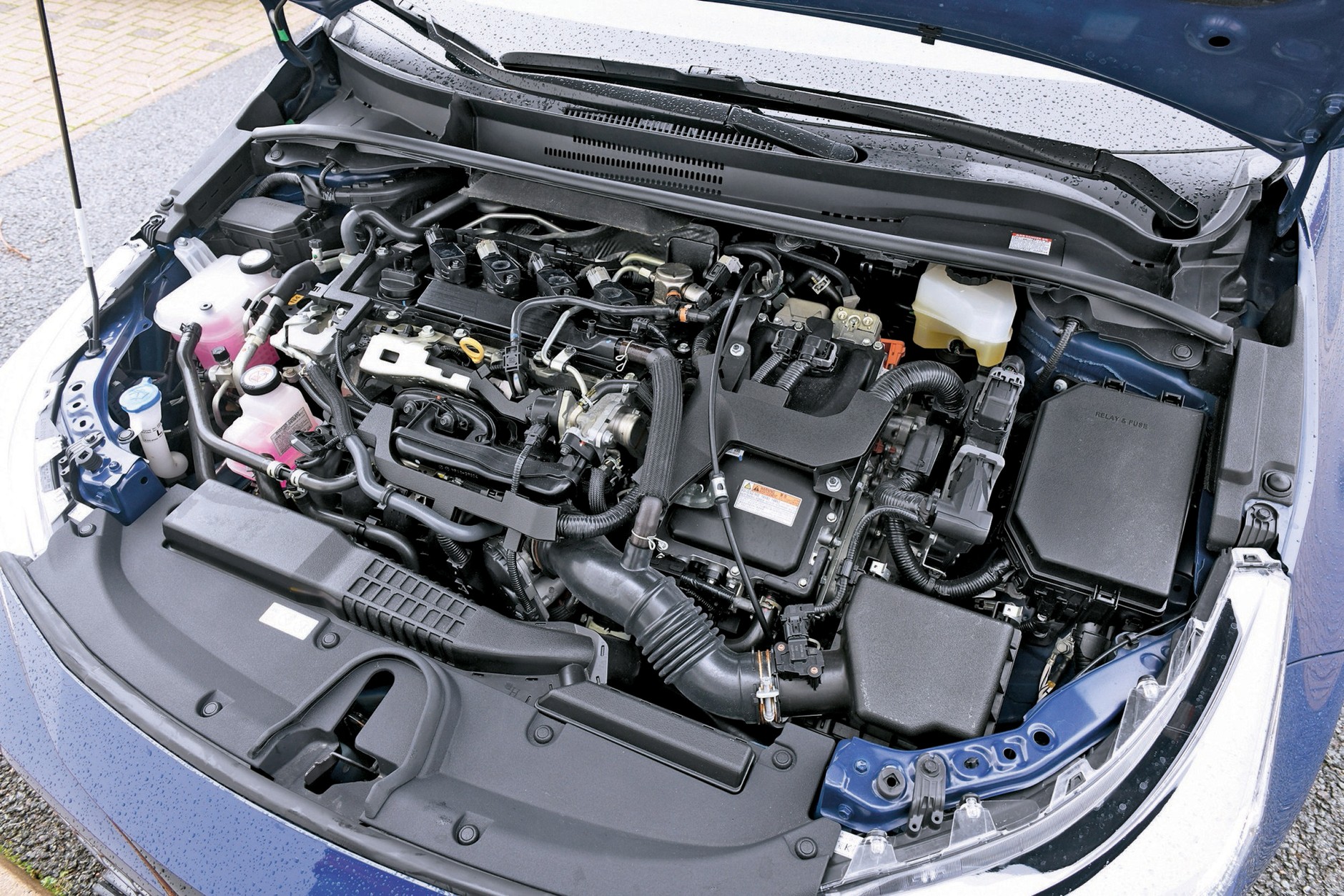 Toyota Corolla 2022 - hybrydy Toyoty wystarczają na setki tysięcy kilometrów.