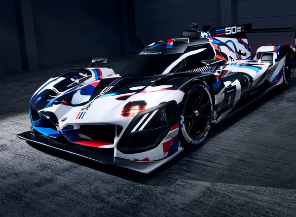 Nowy superbolid BMW na 24-godzinne wyścigi  Daytona i Le Mans